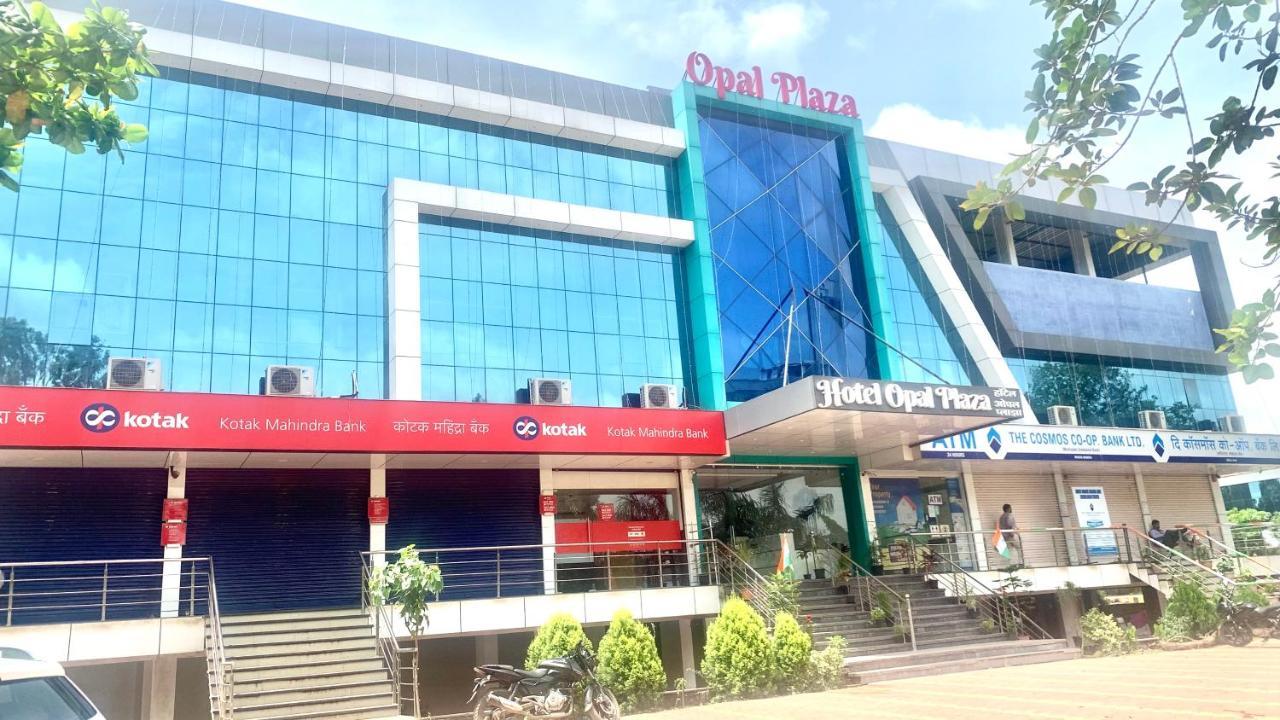 Hotel Opal Plaza Executive Waluj Buzurg Экстерьер фото